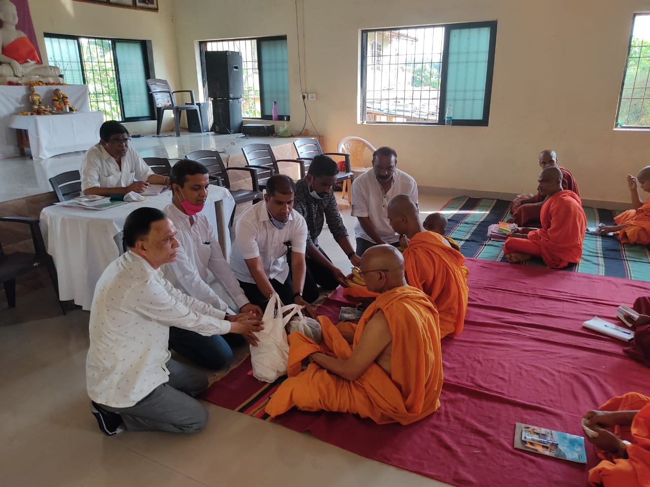 बुद्धिस्ट सोसायटी ऑफ इंडिया तथा भारतीय बौद्ध महासभेतर्फे बौद्धाचार्य श्रामणेर शिबिराचे आयेाजन