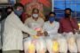 भाजप युवा मोर्चा आत्मनिर्भर भारत उत्तर रायगड जिल्हा संयोजक आकाश भाटी यांचा वाढदिवस अन्न वाटप करून साजरा