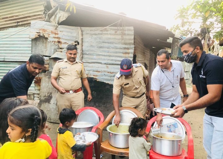 उरण पोलिसांनी जपली सामाजिक बांधिलकी