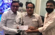 मगनभाई पटेल ज्वेलर्स यांच्यातर्फे राम मंदिर उभारणीसाठी 2 लाख 1 हजाराचा धनादेश सुपूर्द