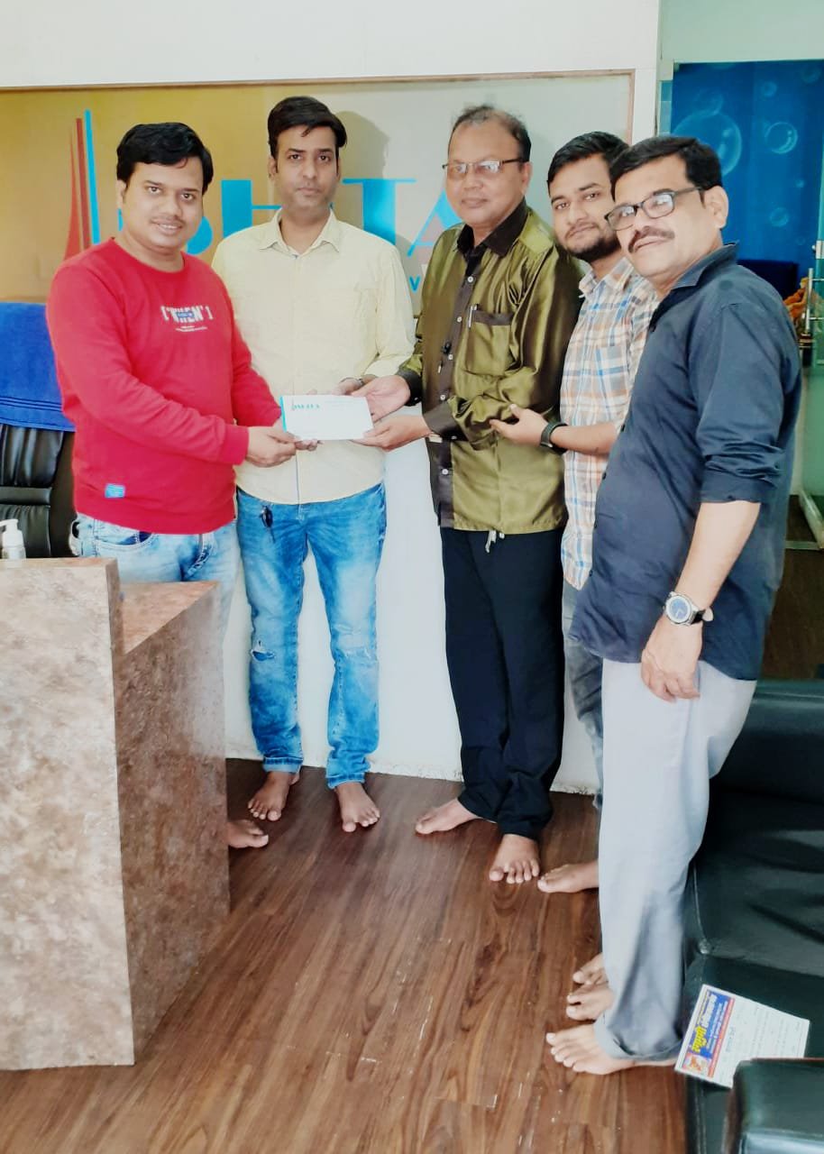 जाणीव सामाजिक संस्थेच्या वतीने कलाकार बांधवांसाठी आर्थिक मदत.